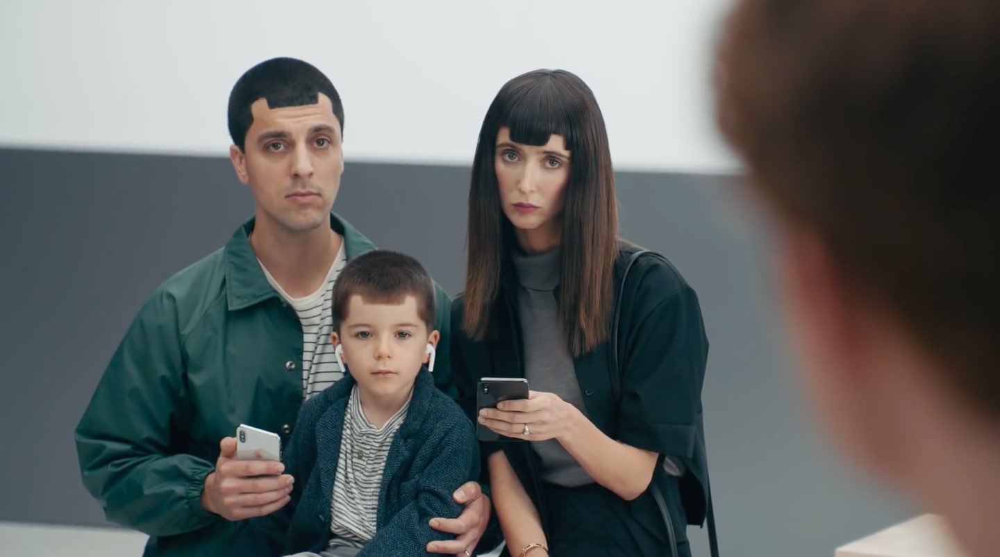 Samsung Apple notch haircuts family