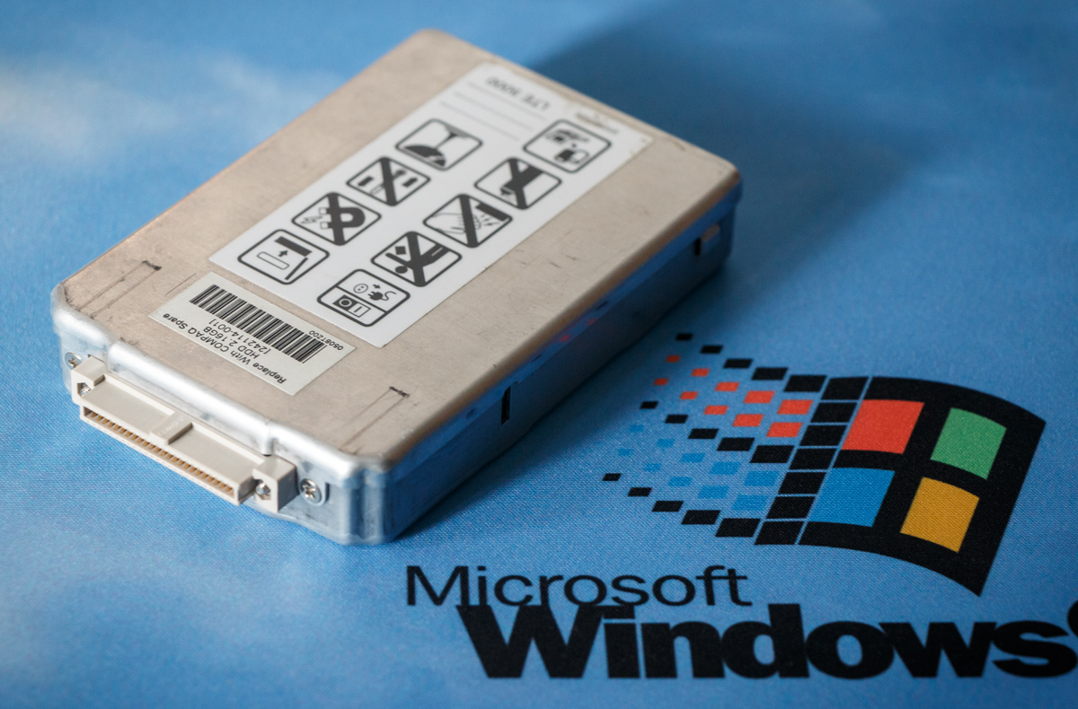 compaq-lte-5000-hdd-in-caddy