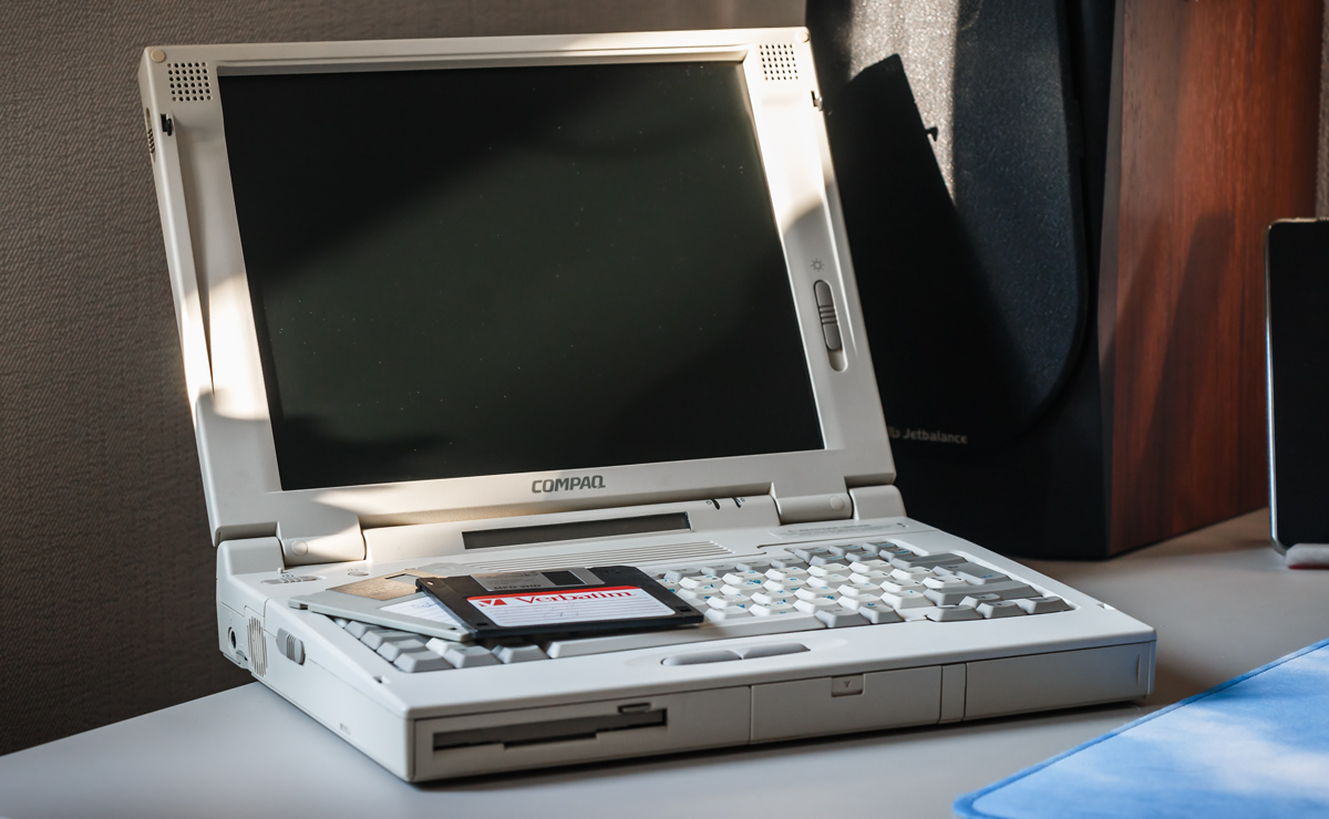 compaq-lte-5400-beige-box-for-your-dreams